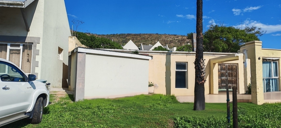 Commercial Property for Sale in Voorbaai Western Cape